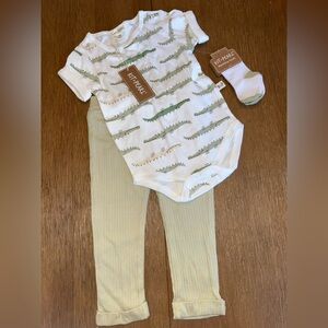 Kit + Pearl alligator set